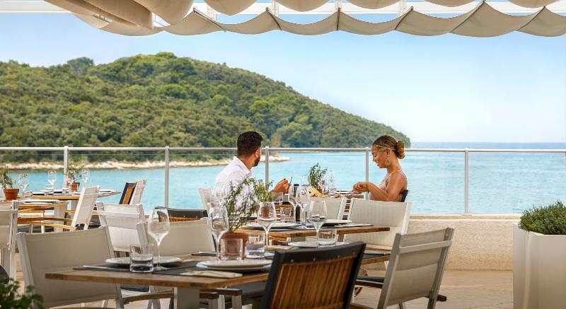 Maistra Select Belvedere Resort เวอร์ซาร์ ภายนอก รูปภาพ